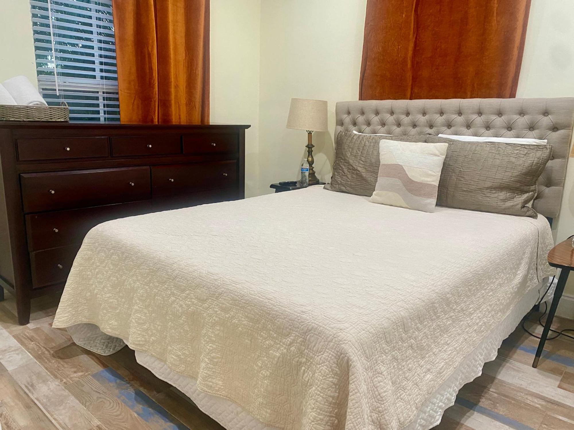 Private Rooms At Miami Centrally Located With Free Parking Zewnętrze zdjęcie