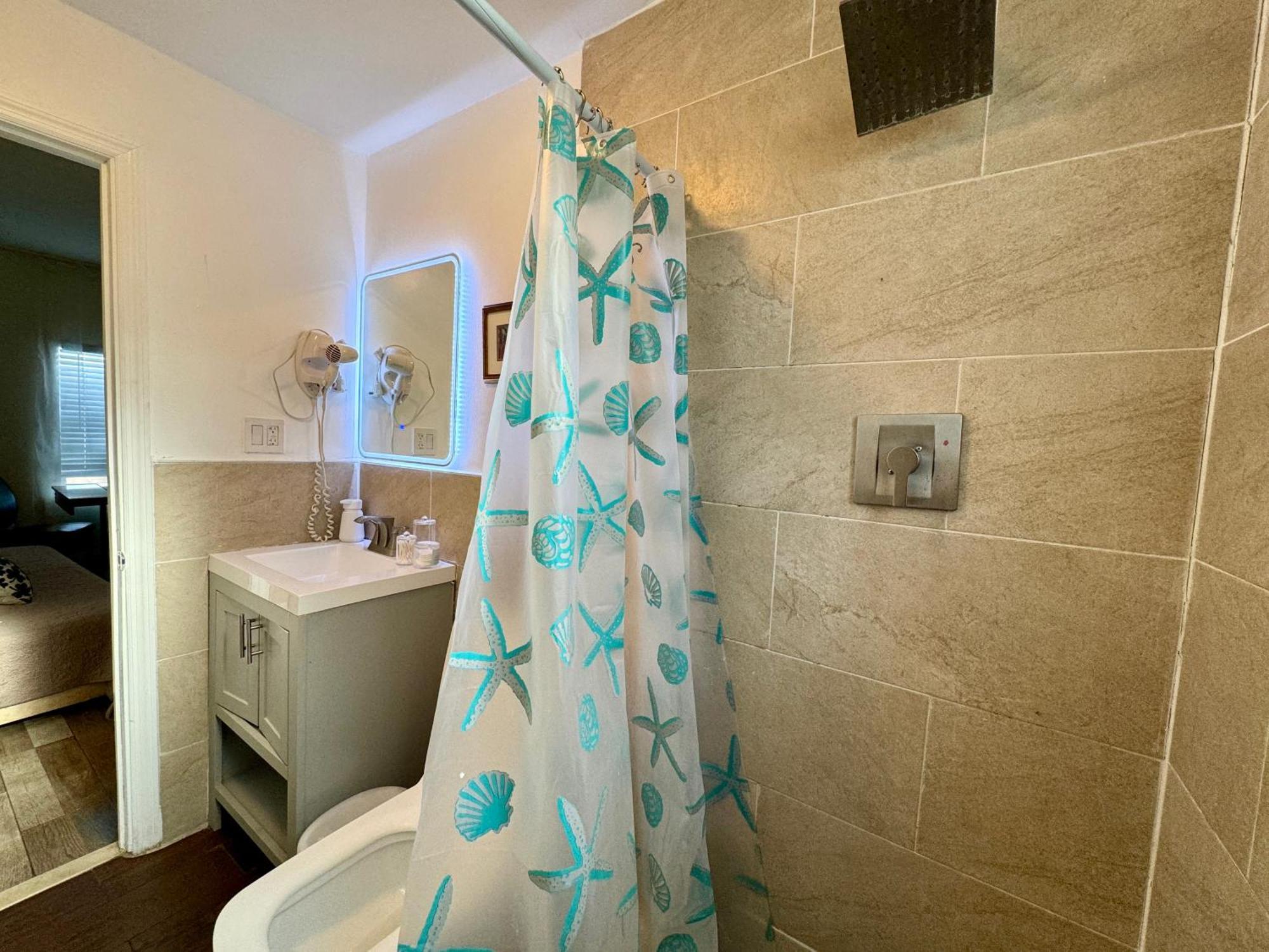 Private Rooms At Miami Centrally Located With Free Parking Zewnętrze zdjęcie